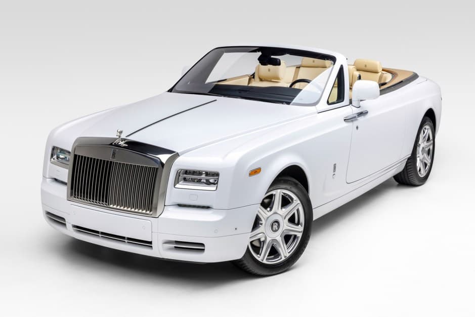 2016 Rolls-Royce Phantom Coupe & Drophead Coupe sold for $230,000