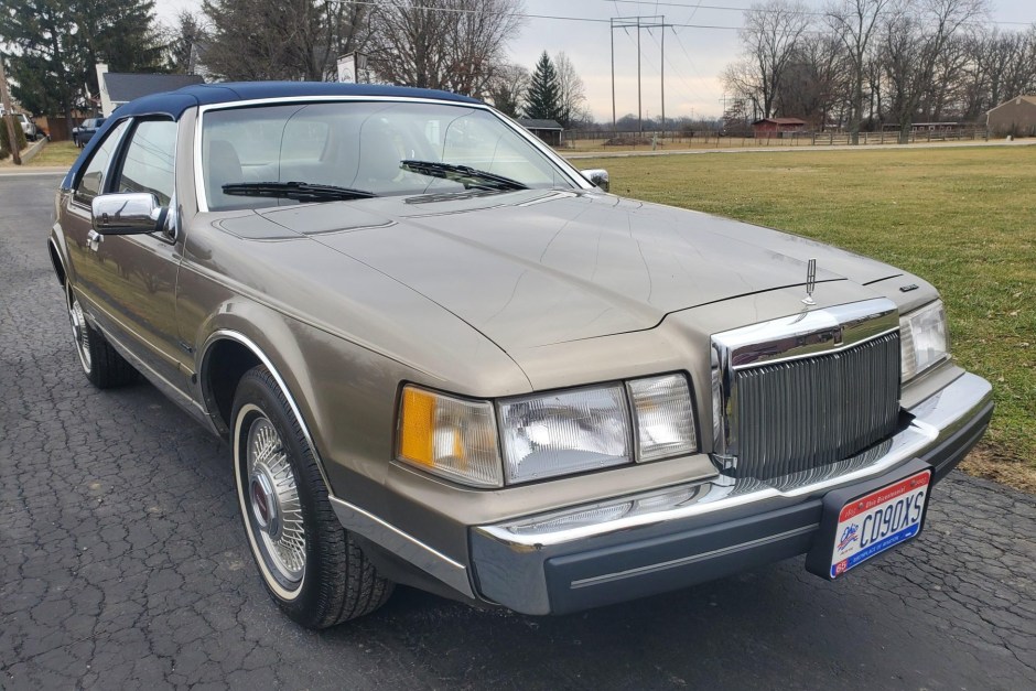 1987 Lincoln Continental Mark VII & Mark VII sold for $7,350