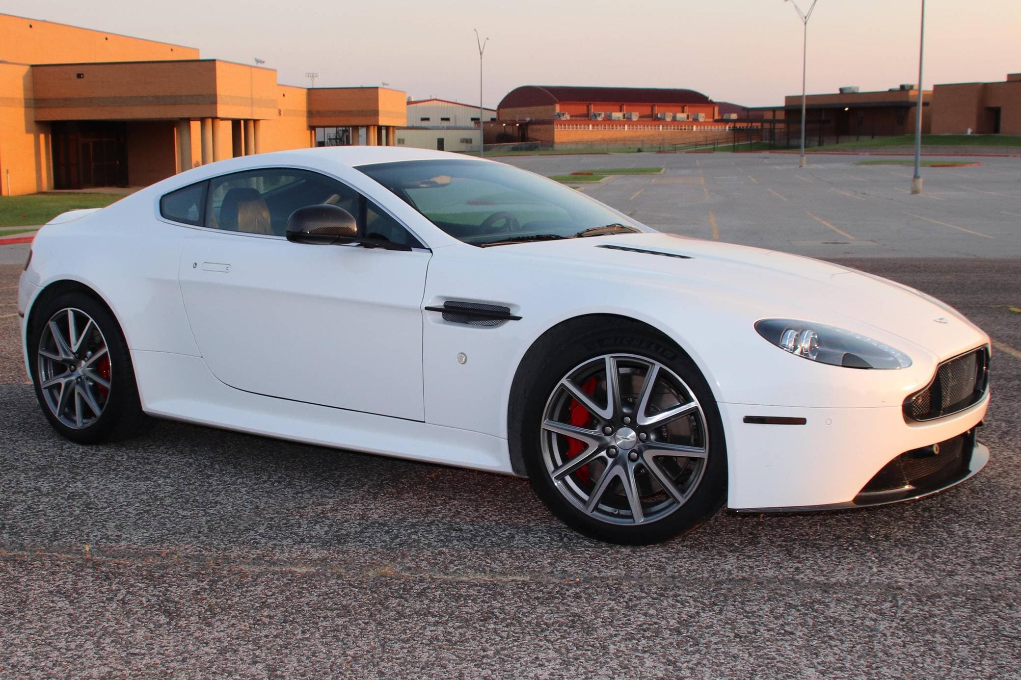 2011 Aston Martin Vantage sold for $51,510