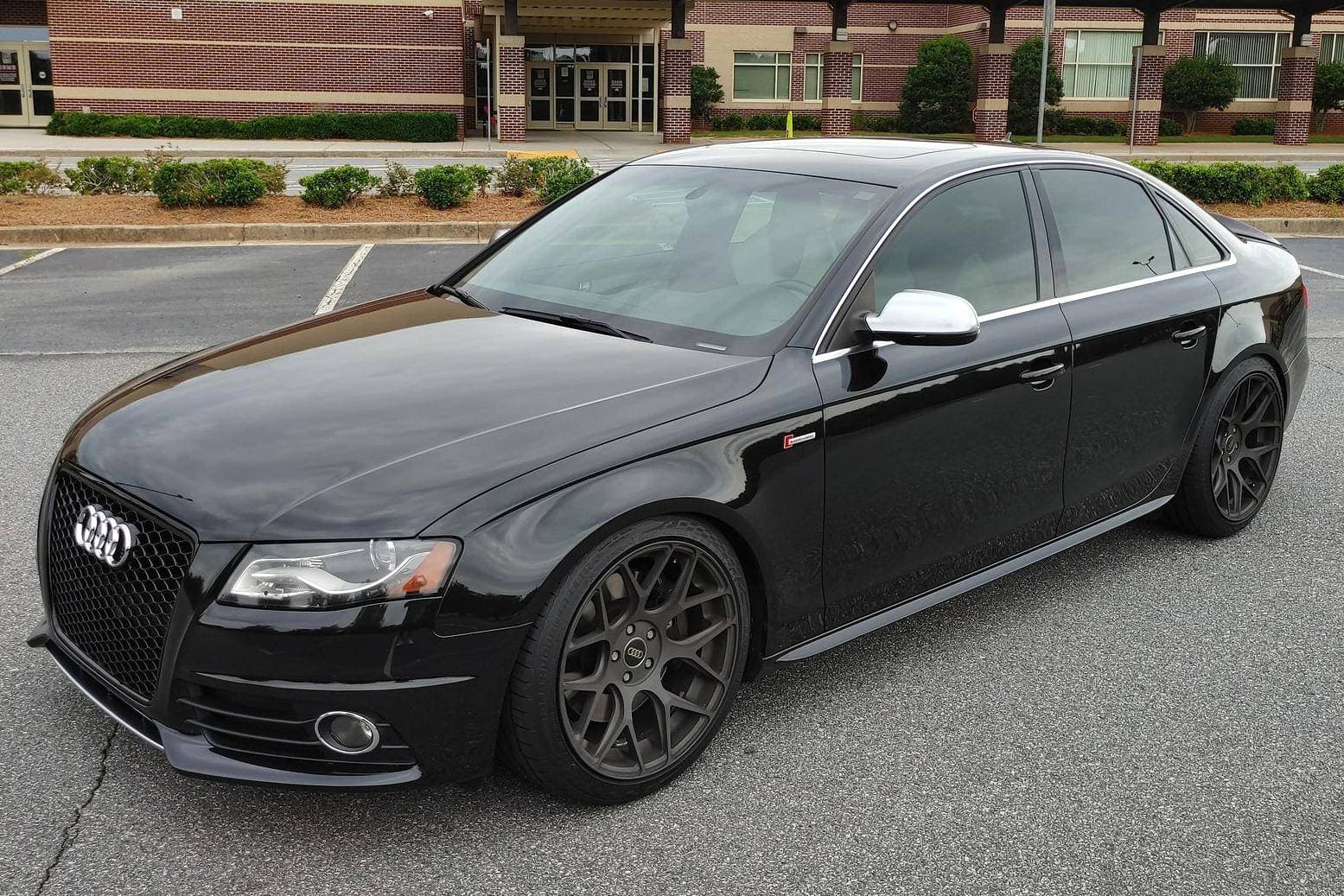 2010 Audi B8 S4 sold for $22,000