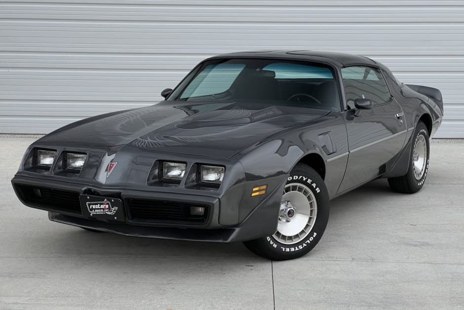 1981 Pontiac Firebird (1970-1981) sold for $45,500
