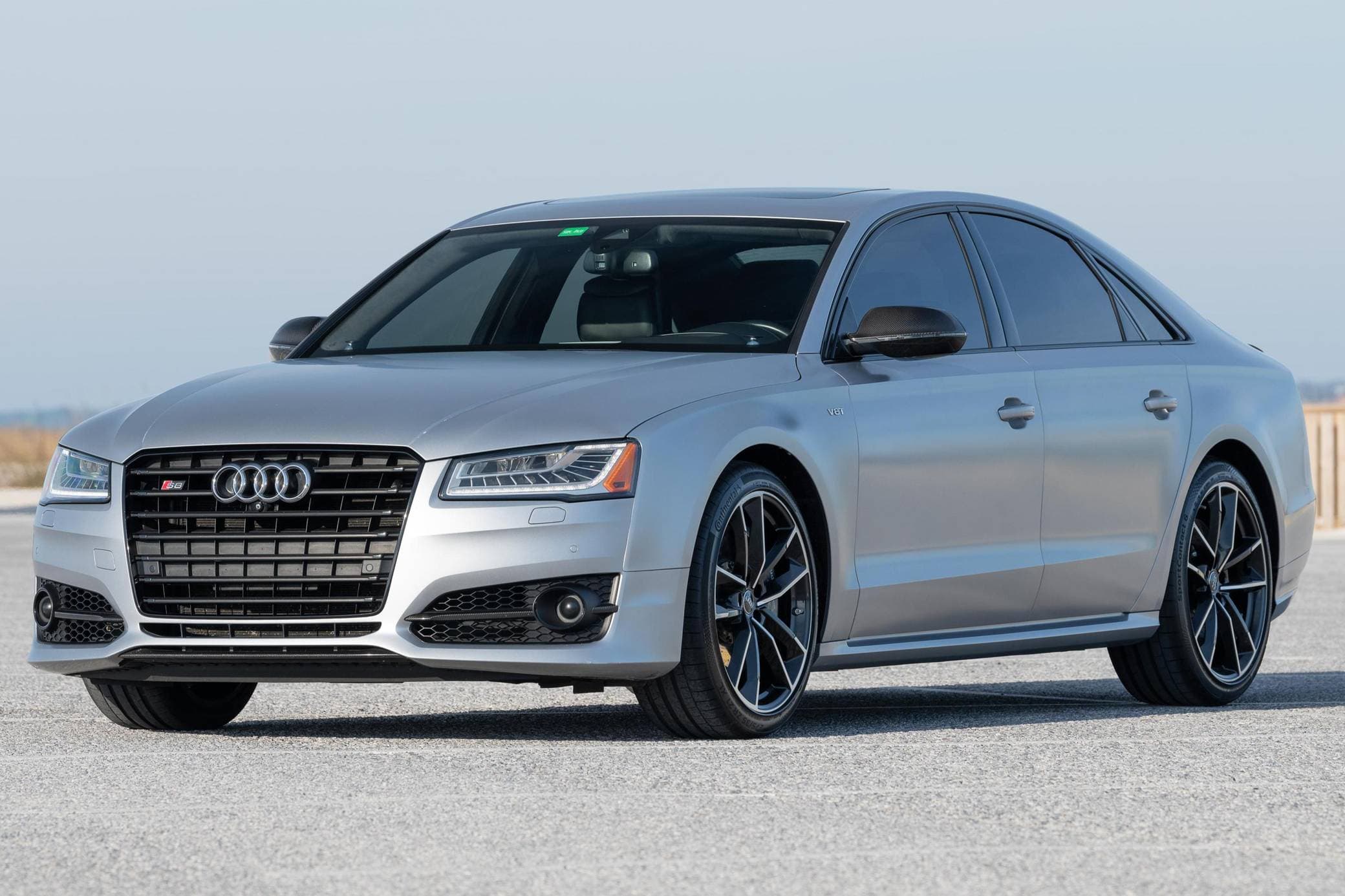 2016 Audi S8 sold for $44,500