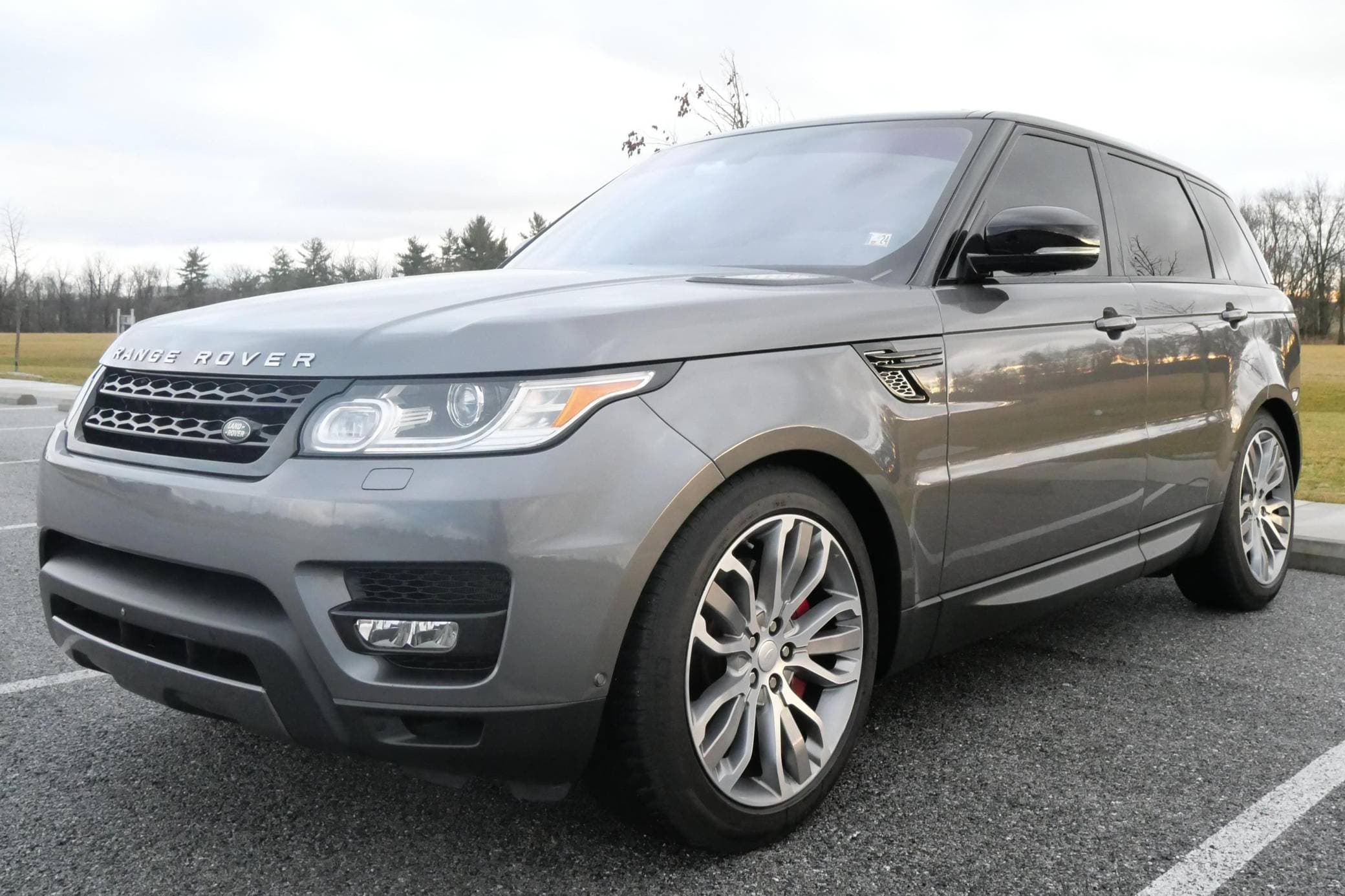 2016 Land Rover Range Rover Sport sold for $21,000