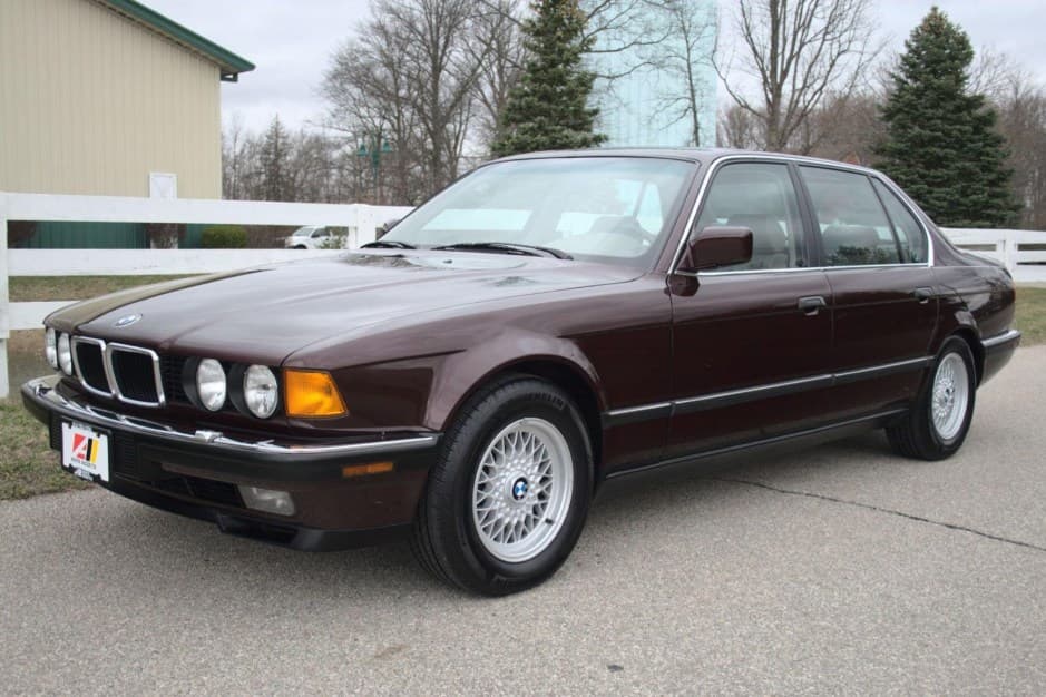 1991 BMW E32 7-Series sold for $24,000