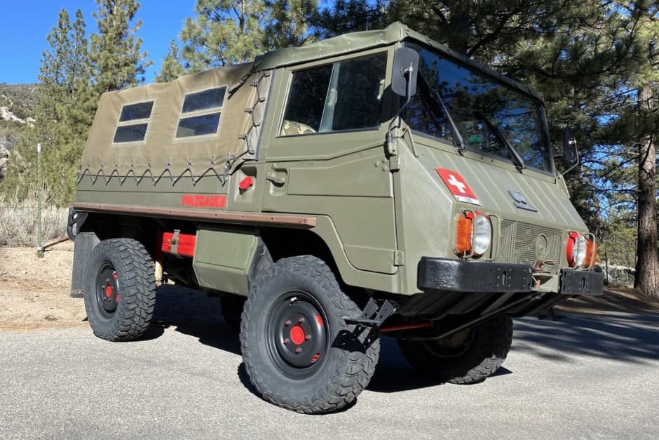 1971 Steyr-Puch Pinzgauer sold for $21,000