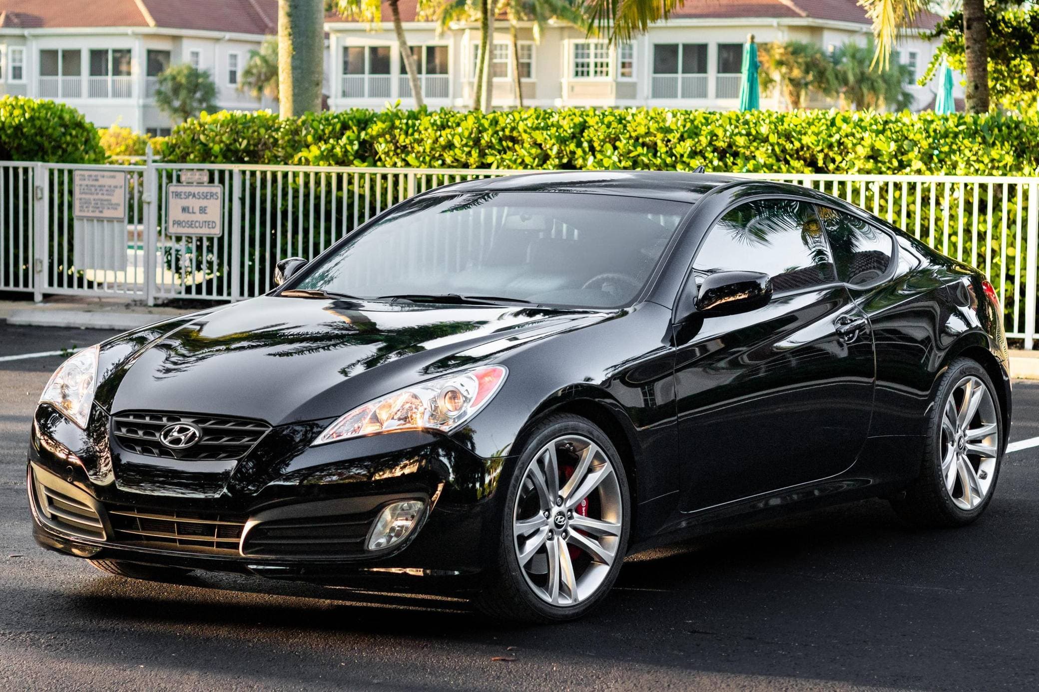 2012 Hyundai Genesis Coupe sold for $17,000