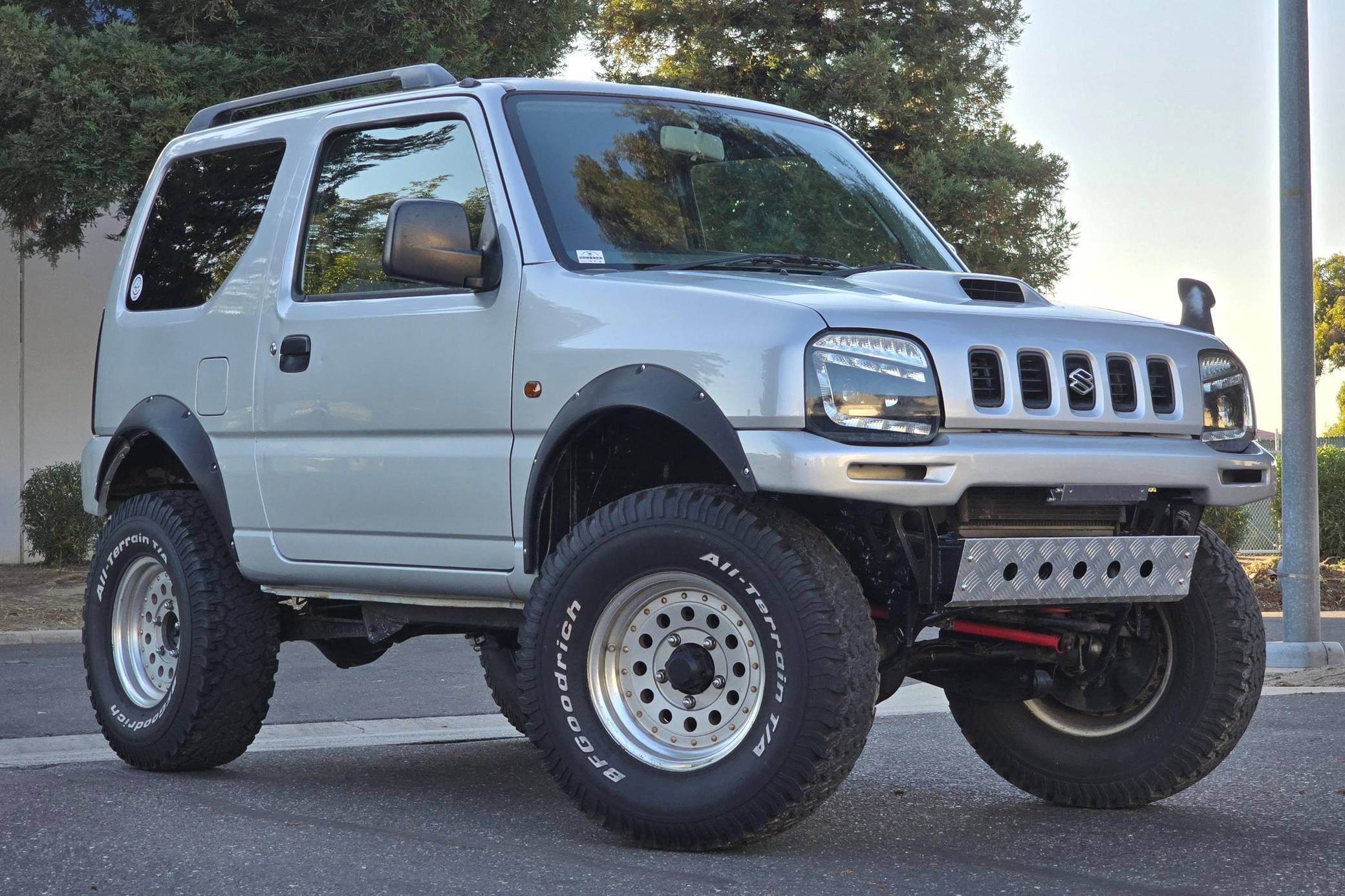 1998 Suzuki Jimny sold for $4,600
