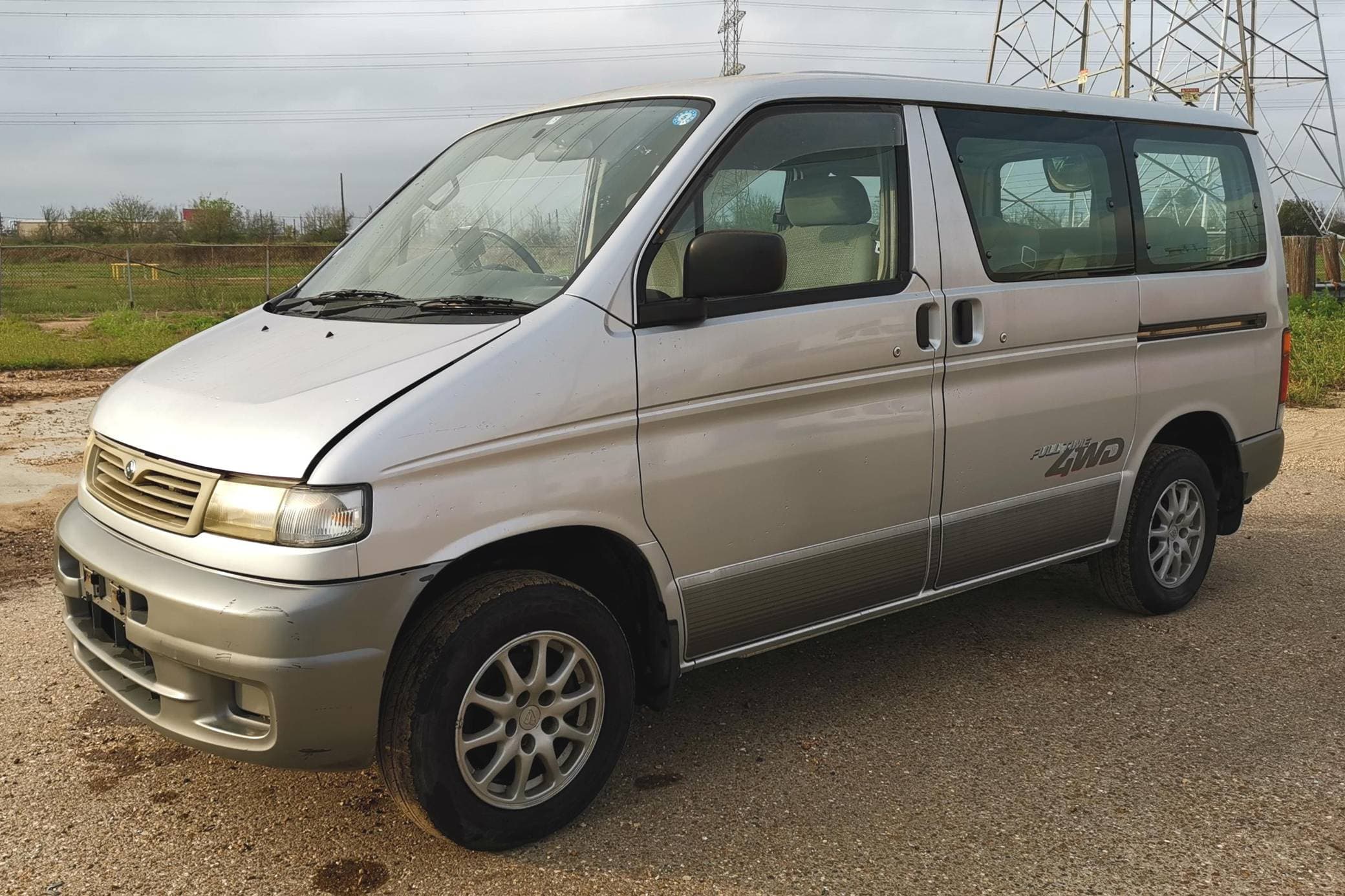 1996 Mazda Bongo sold for $4,700