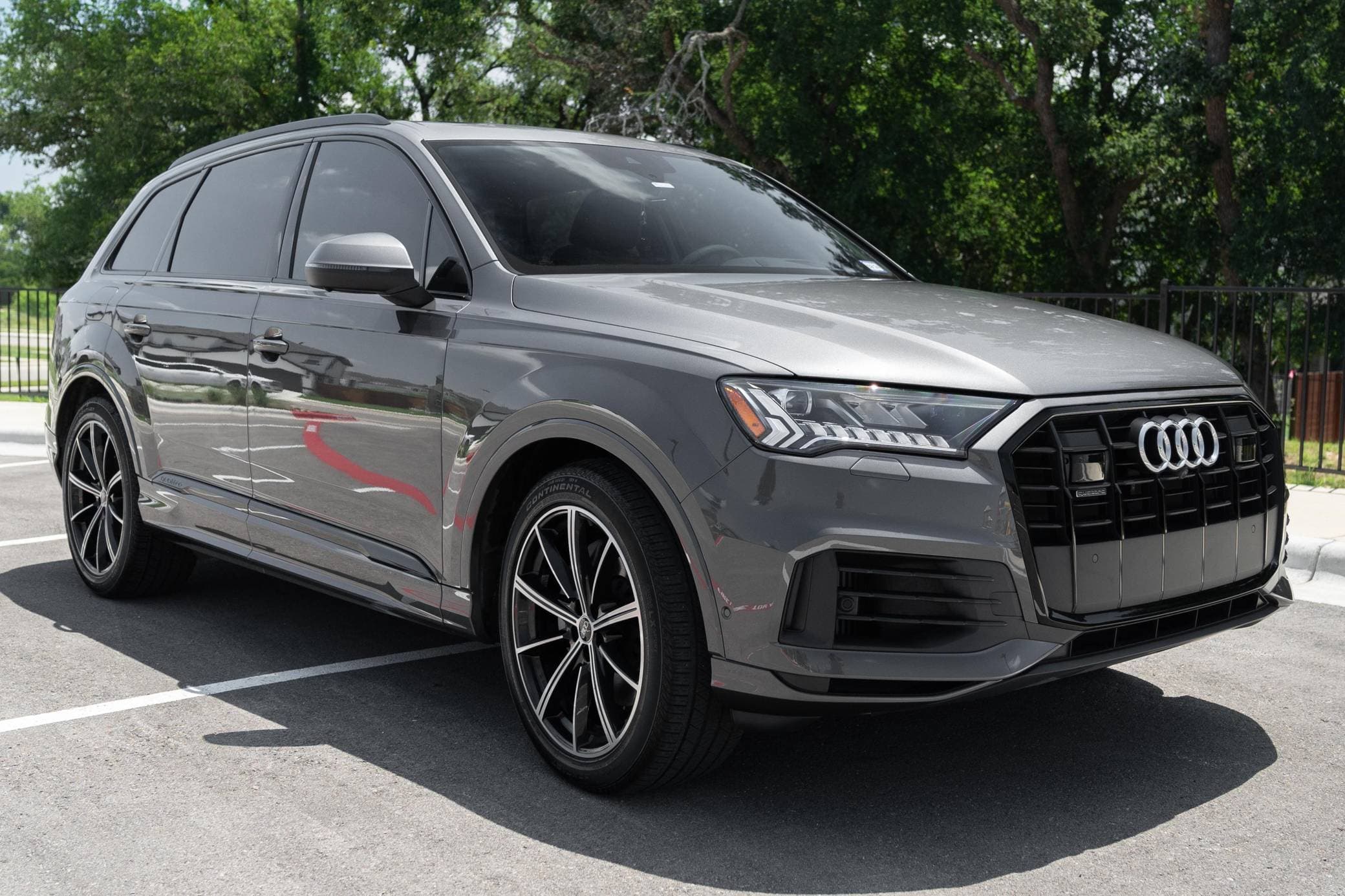 2021 Audi Q7 sold for $52,199