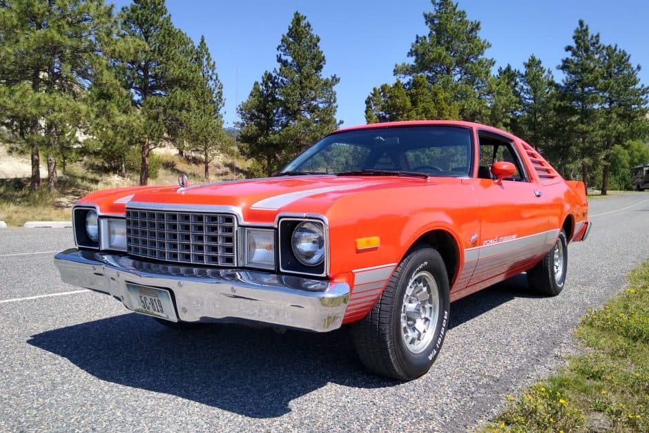 1979 Plymouth Road Runner sold for $6,500