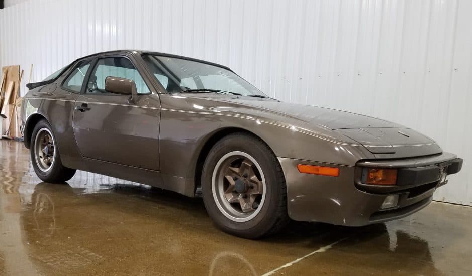 1984 Porsche 944 sold for $3,944