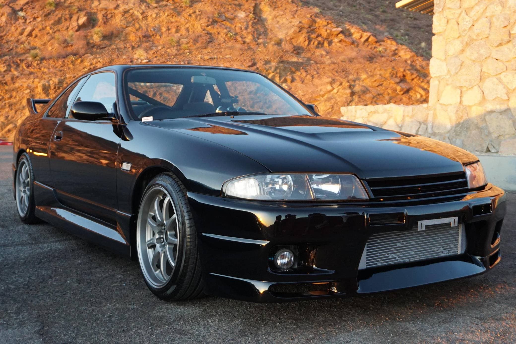 1996 Nissan R33 Skyline sold for $21,750