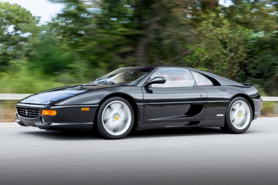 1995 Ferrari F355 sold for $256,000