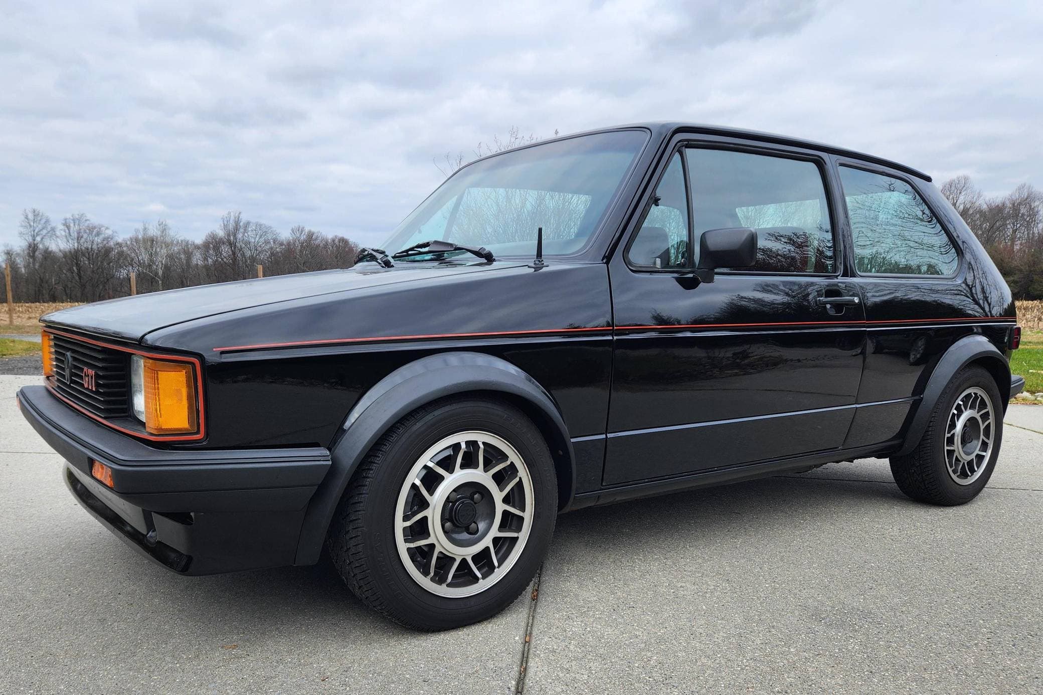 1984 Volkswagen Mk1 GTI sold for $9,250