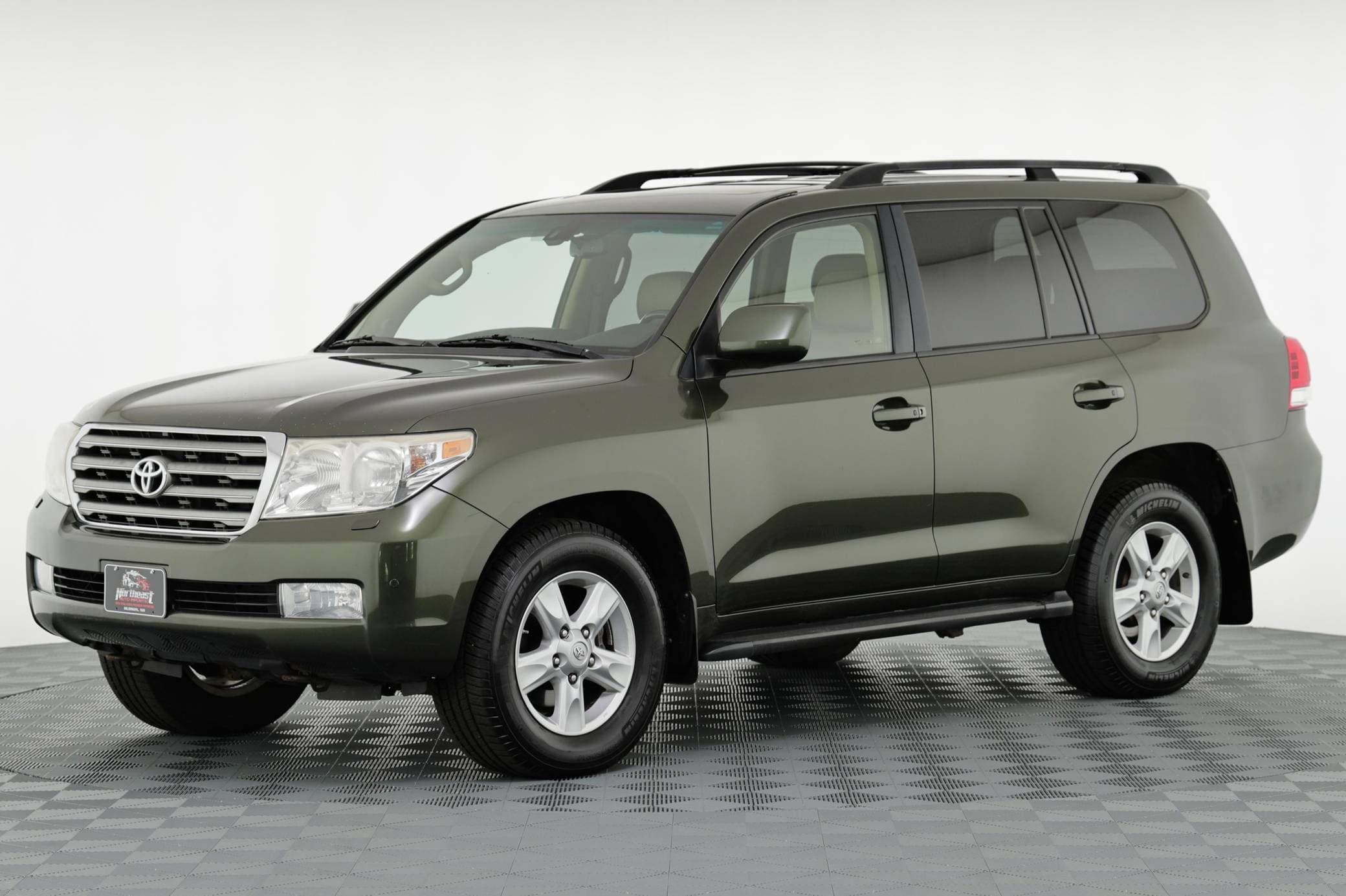 2011 Toyota Land Cruiser sold for $19,250