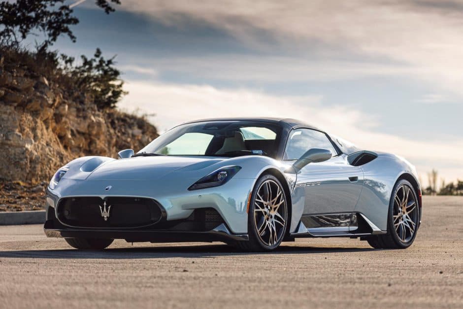2023 Maserati MC20 sold for $280,000