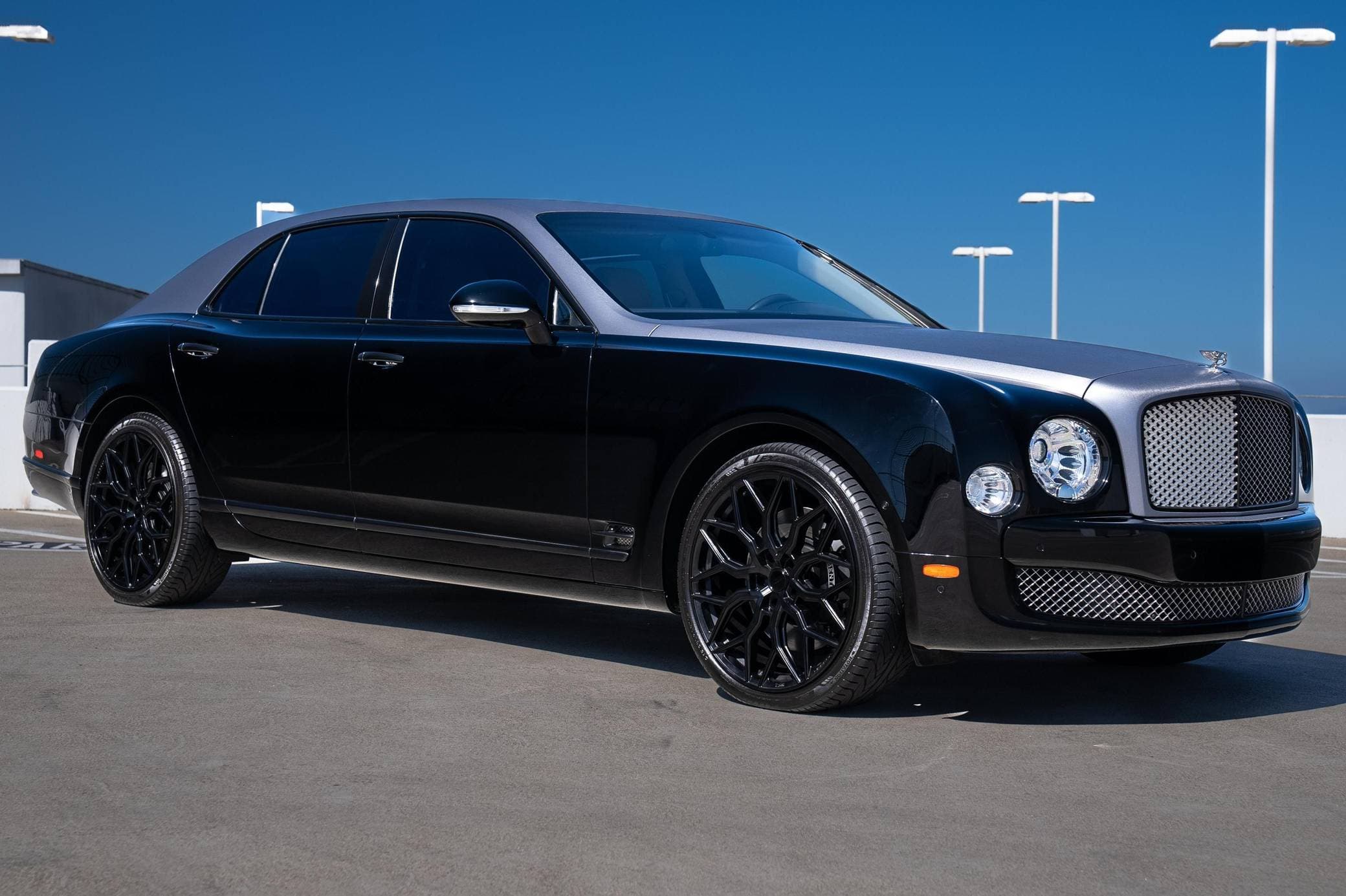 2016 Bentley Mulsanne sold for $80,000