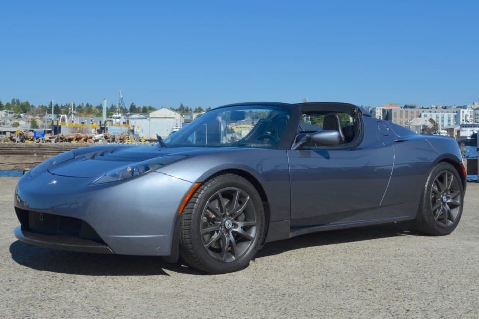 2008 Tesla Roadster sold for $85,000