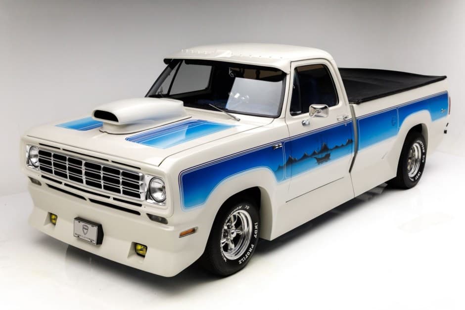 1976 Dodge D-Series (1972-1980) sold for $14,750