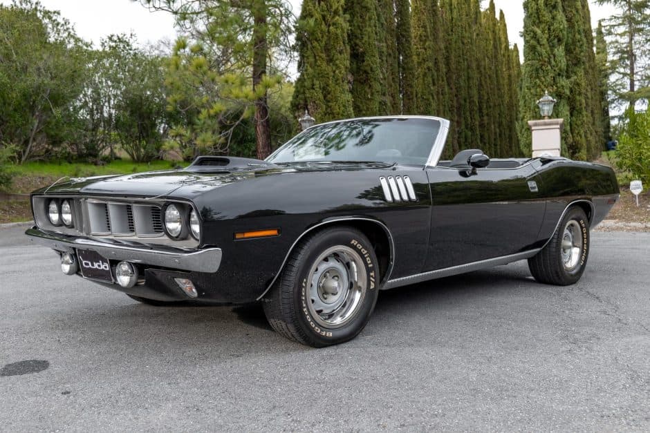 1970 Plymouth Barracuda sold for $141,000