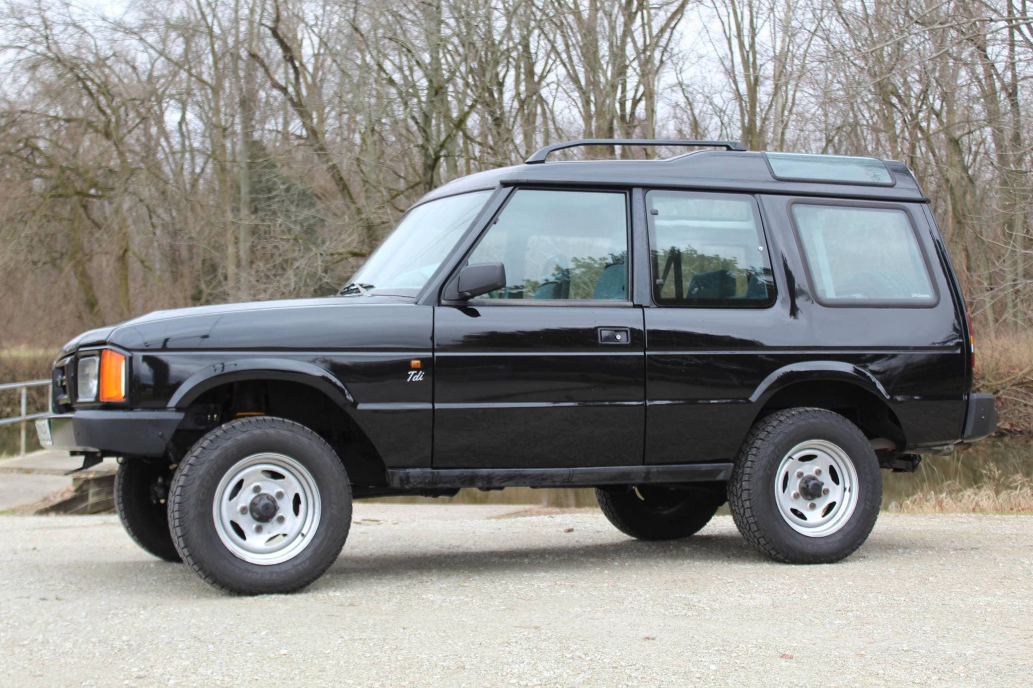 1991 Land Rover Discovery sold for $10,900