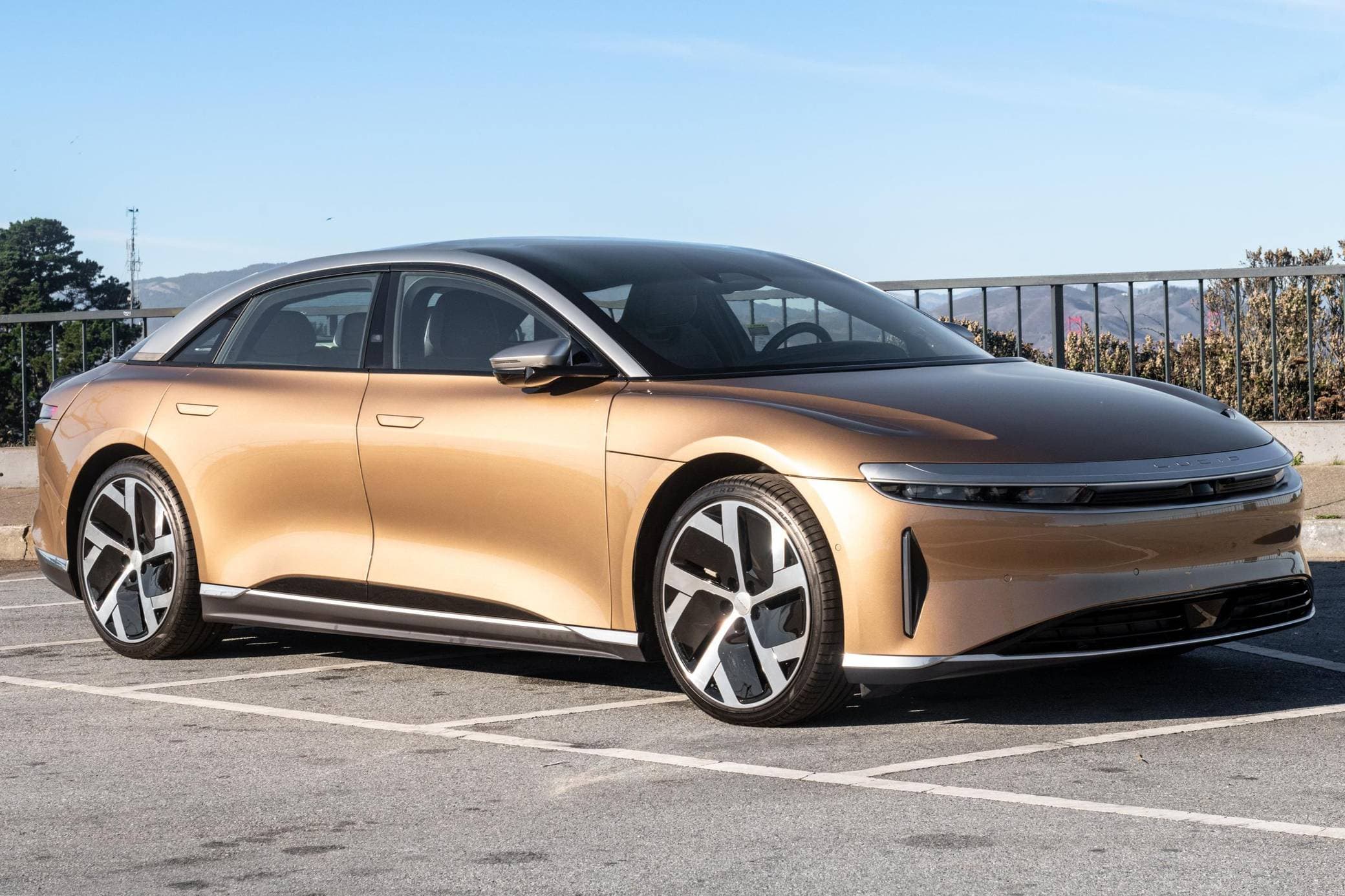 2022 Lucid Air sold for $87,000