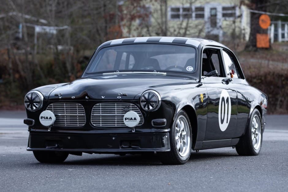 1967 Volvo Amazon sold for $32,275