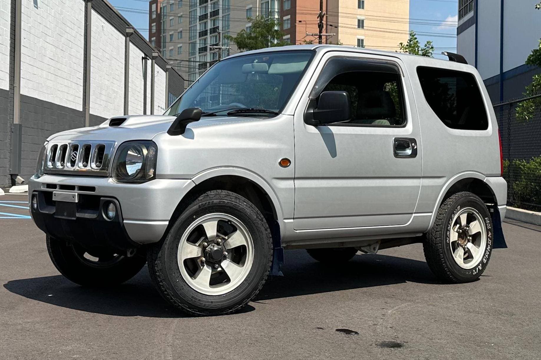 1998 Suzuki Jimny sold for $7,500