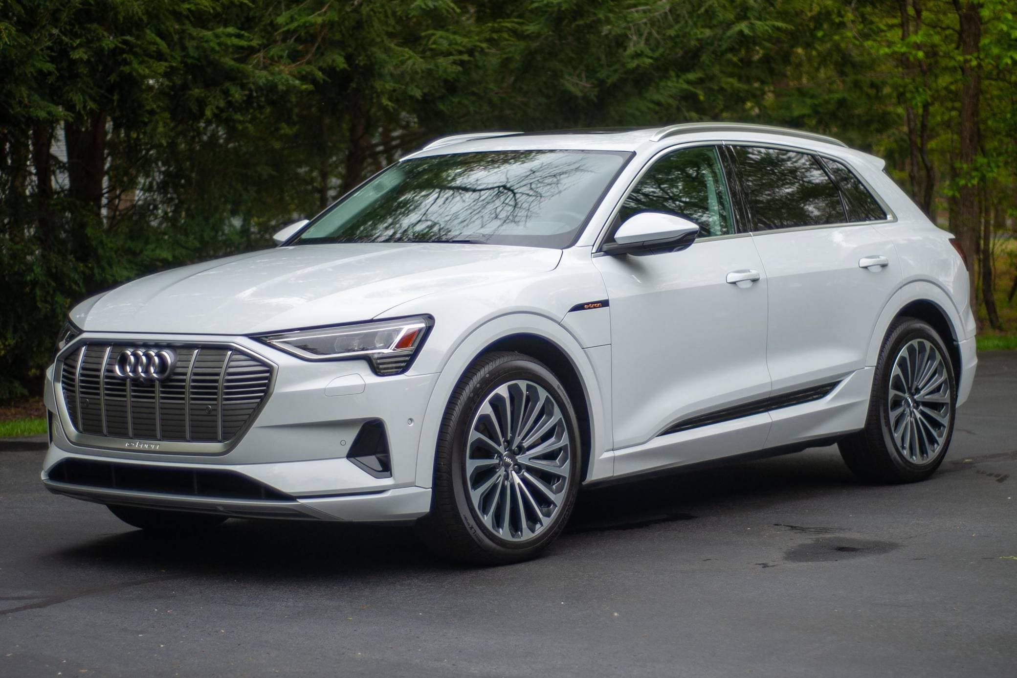 2019 Audi e-Tron sold for $43,005