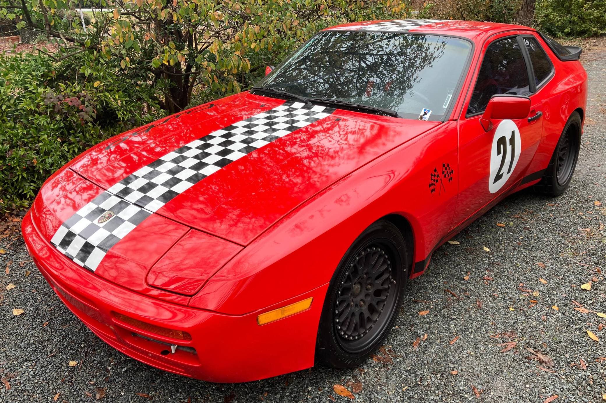 1986 Porsche 944 sold for $7,544