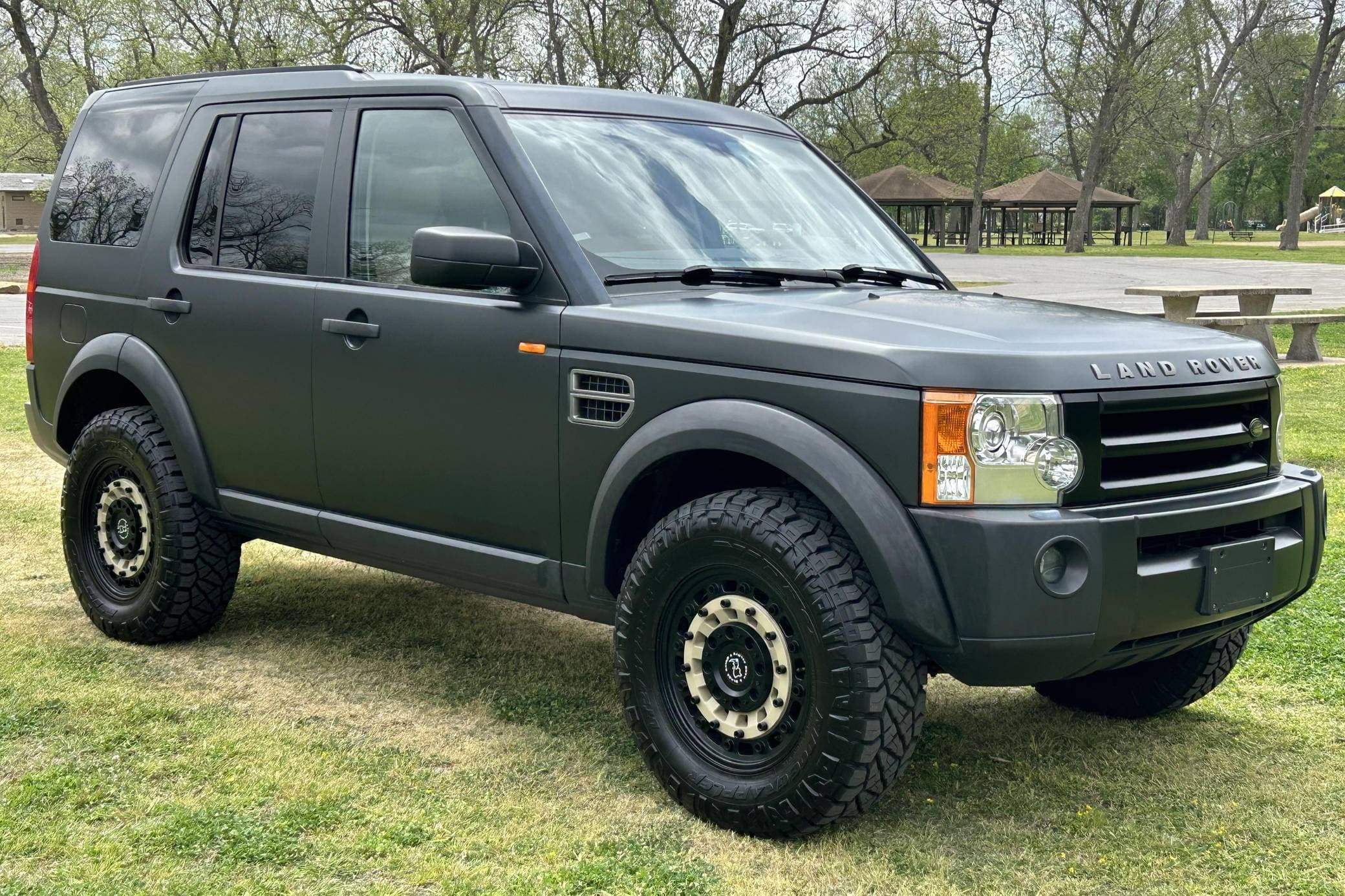 2005 Land Rover LR3 sold for $23,250