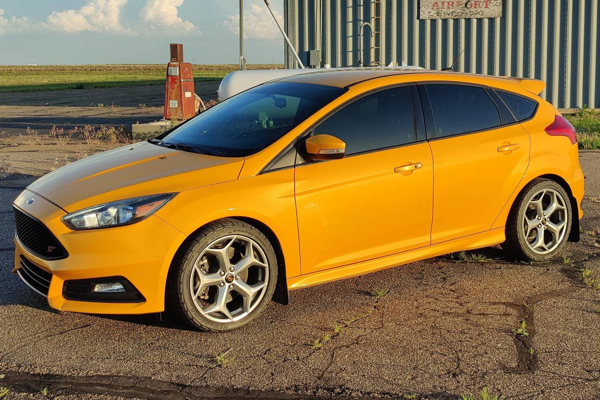 2015 Ford Focus sold for $14,400