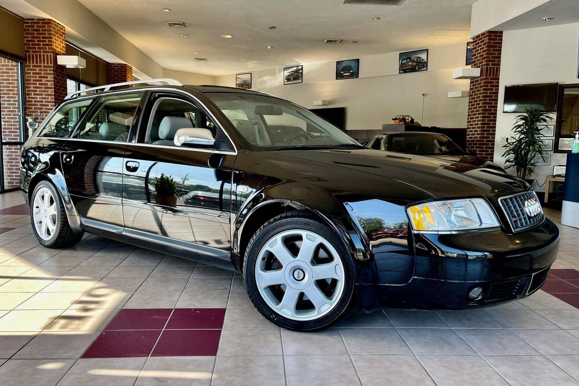 2003 Audi S6 sold for $10,400