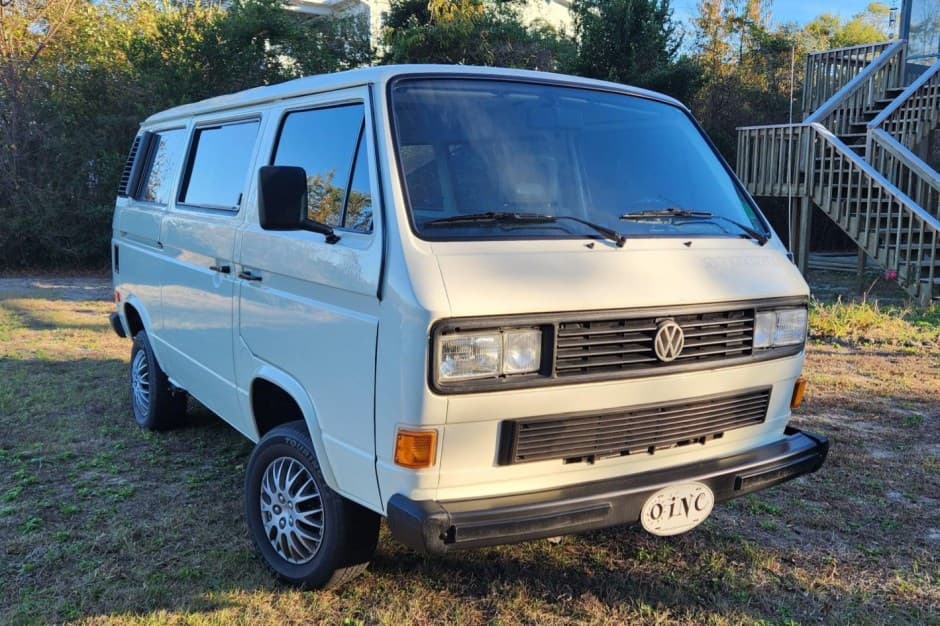1991 Volkswagen Vanagon sold for $24,750