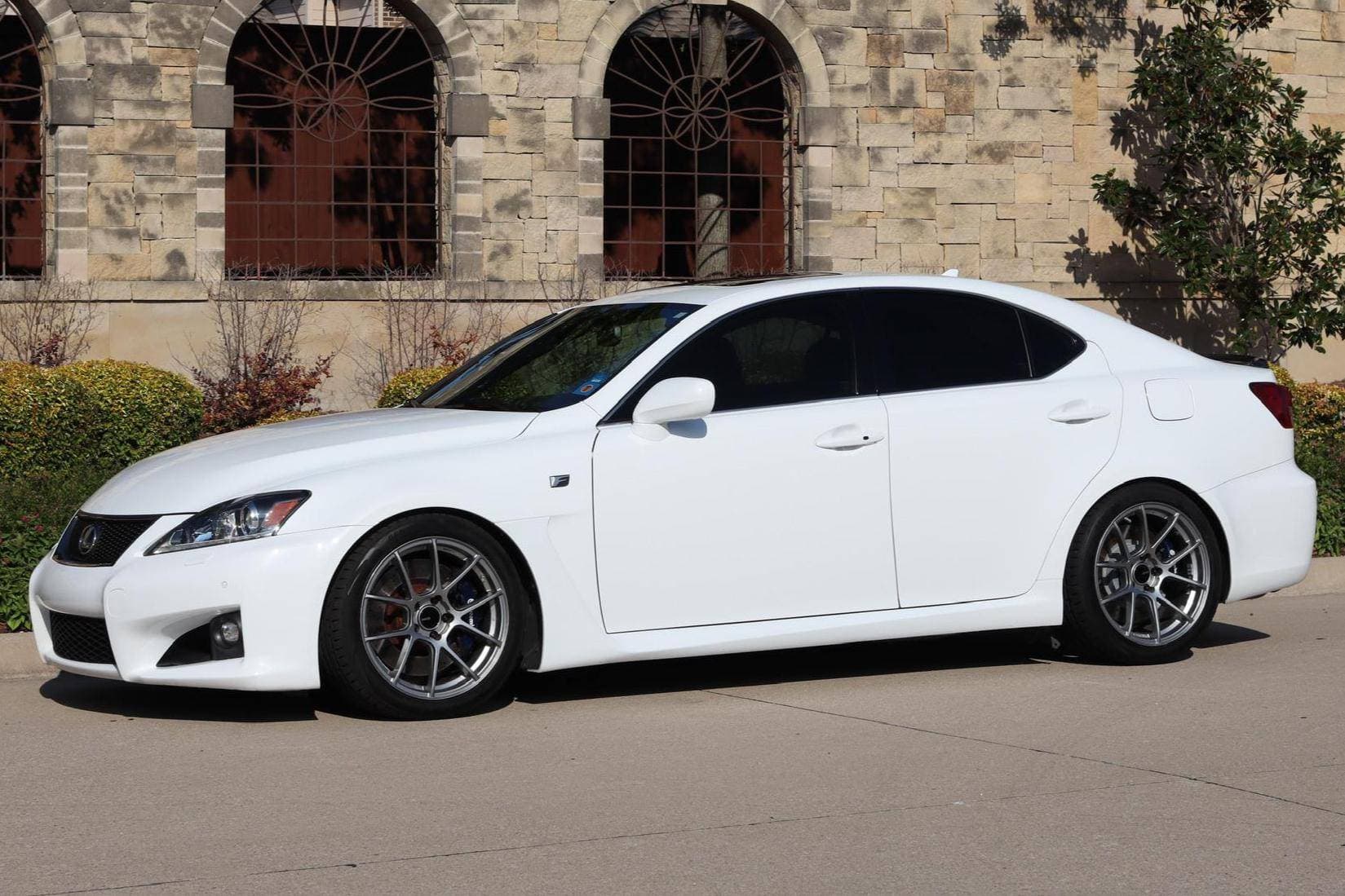 2014 Lexus IS F sold for $37,250