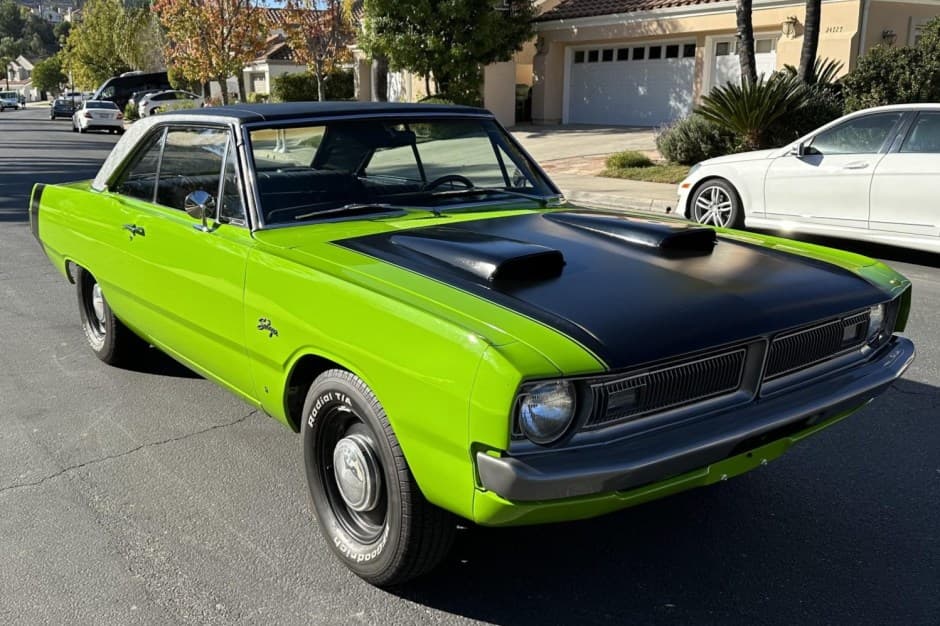 1971 Dodge Dart sold for $25,000