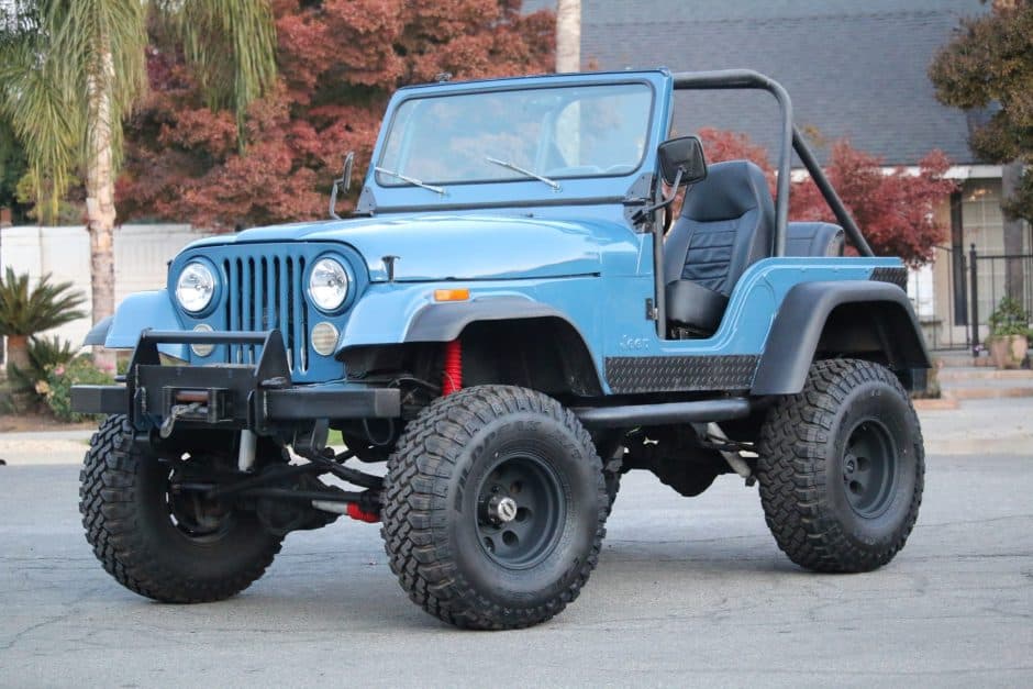 1966 Jeep CJ-5 sold for $7,600