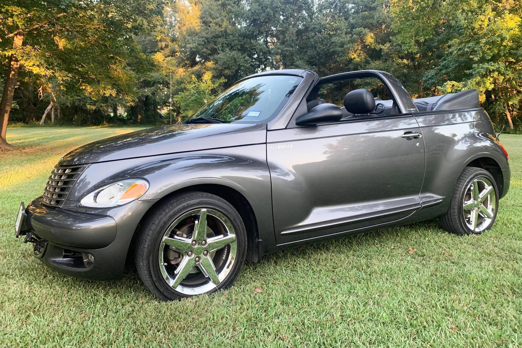 2005 Chrysler PT Cruiser sold for $7,799