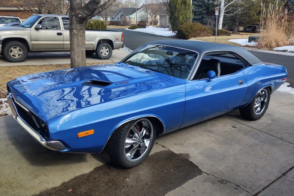 1972 Dodge Challenger (1970-1974) sold for $35,888