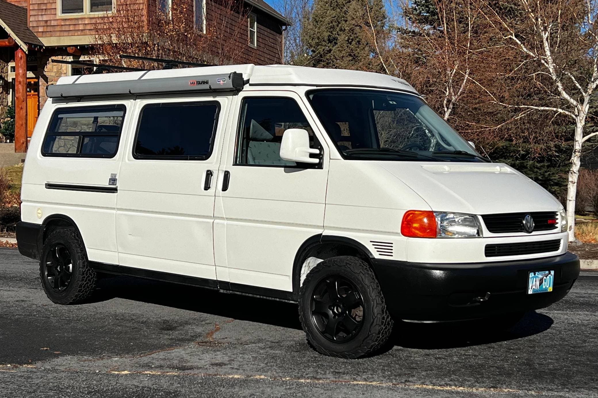 1997 Volkswagen Eurovan sold for $16,700