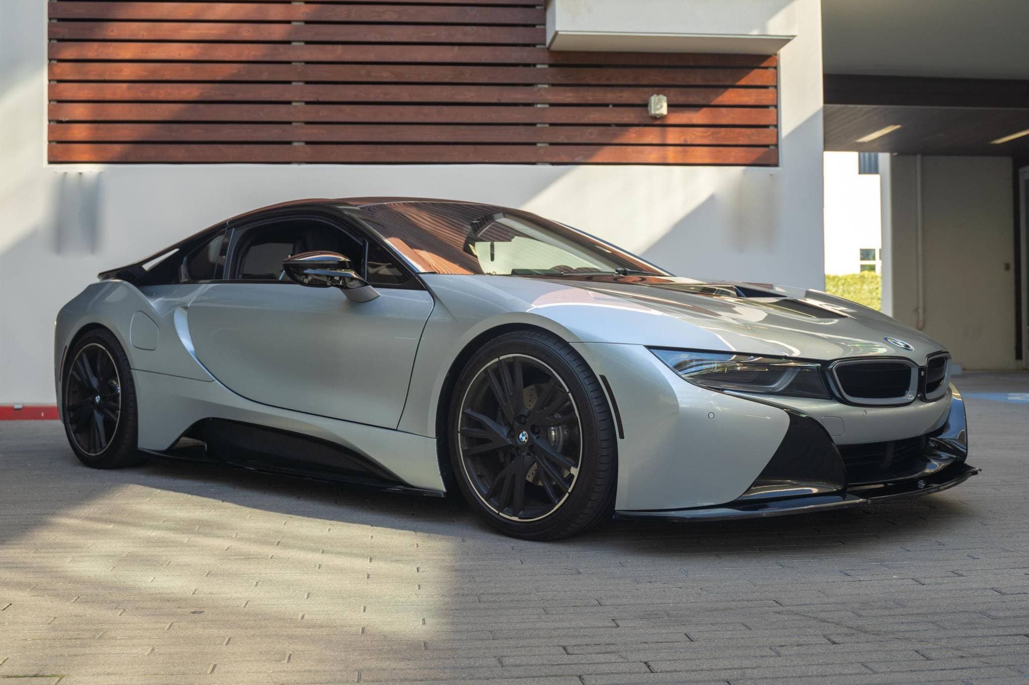 2015 BMW i8 sold for $46,500