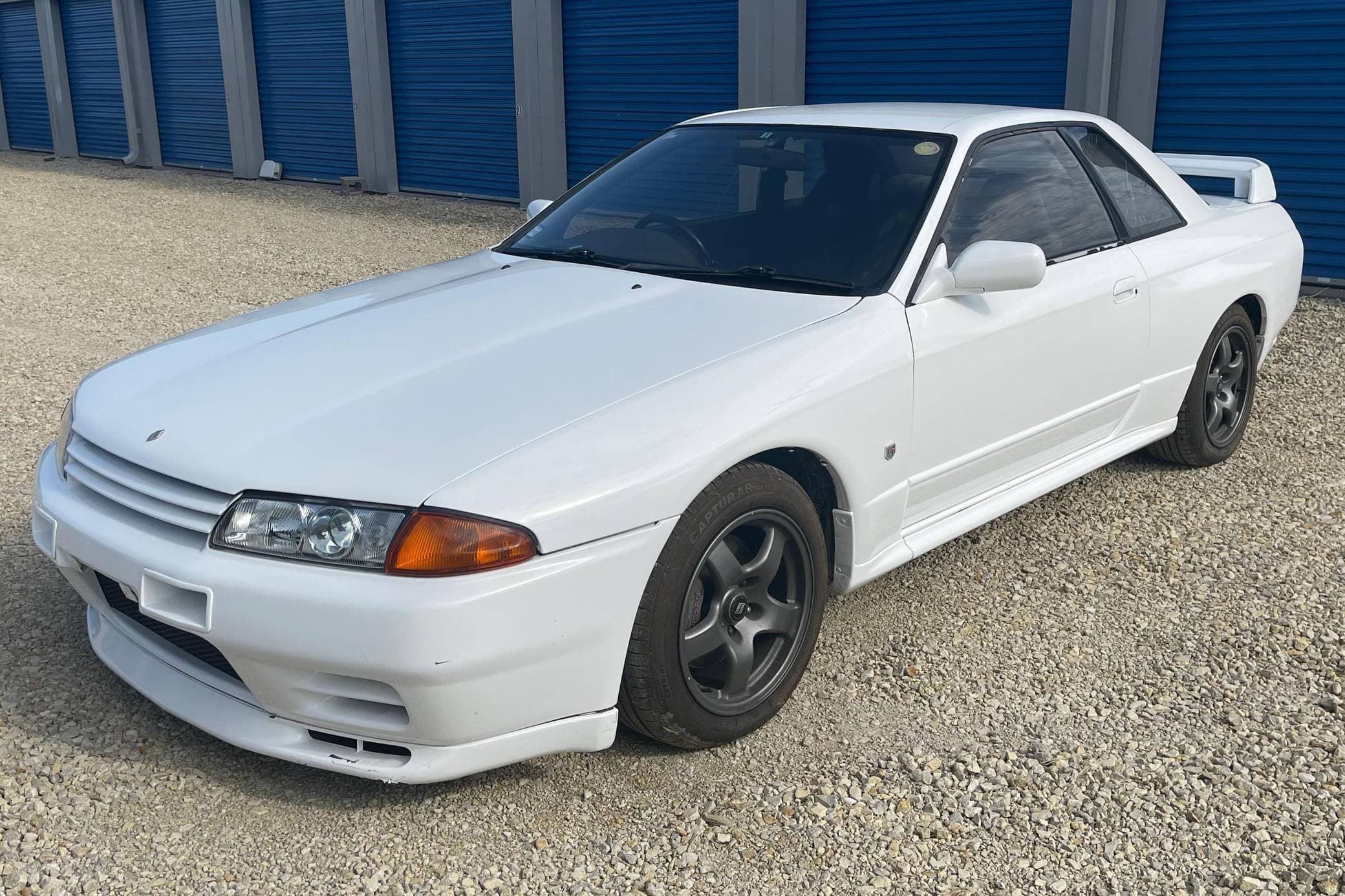 1990 Nissan R32 Skyline sold for $20,500