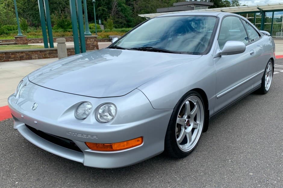 2001 Acura Integra sold for $28,500