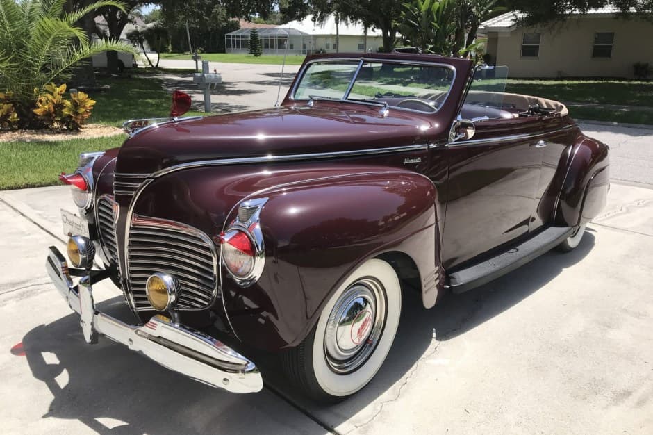 1941 Plymouth Deluxe/Special Deluxe sold for $24,500