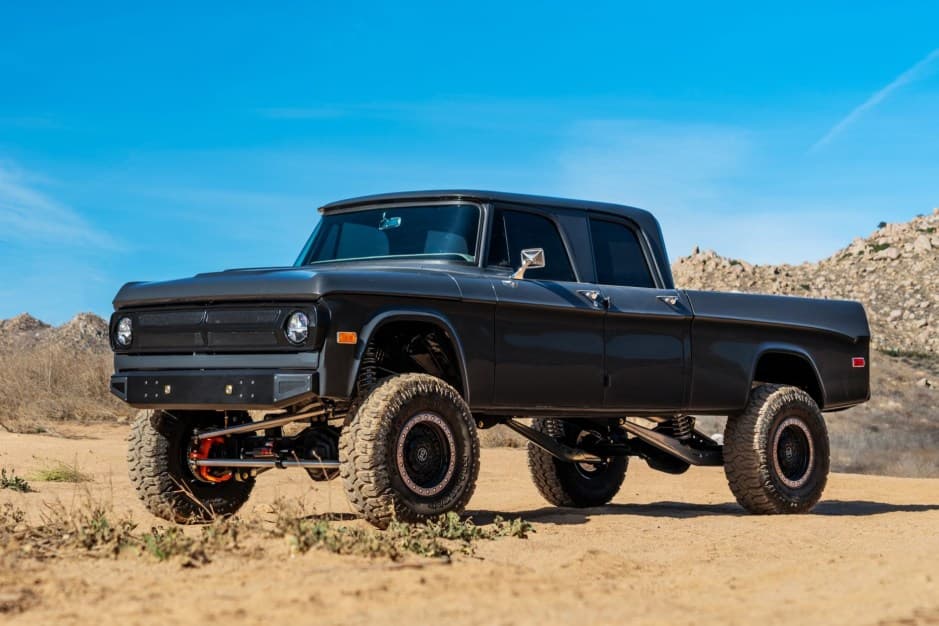 1971 Dodge D-Series (1965-1971) sold for $158,000