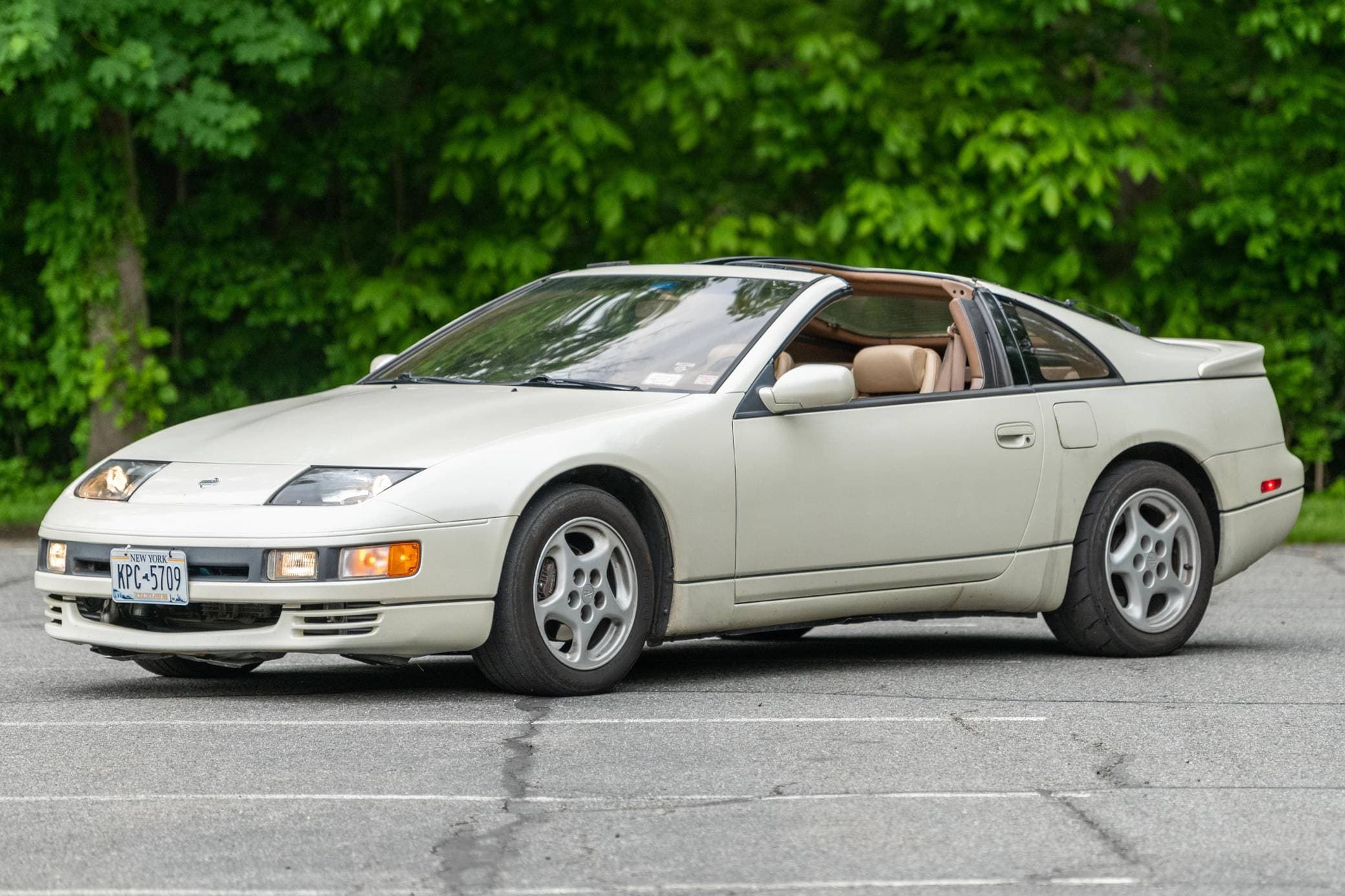 1992 Nissan 300ZX sold for $21,250