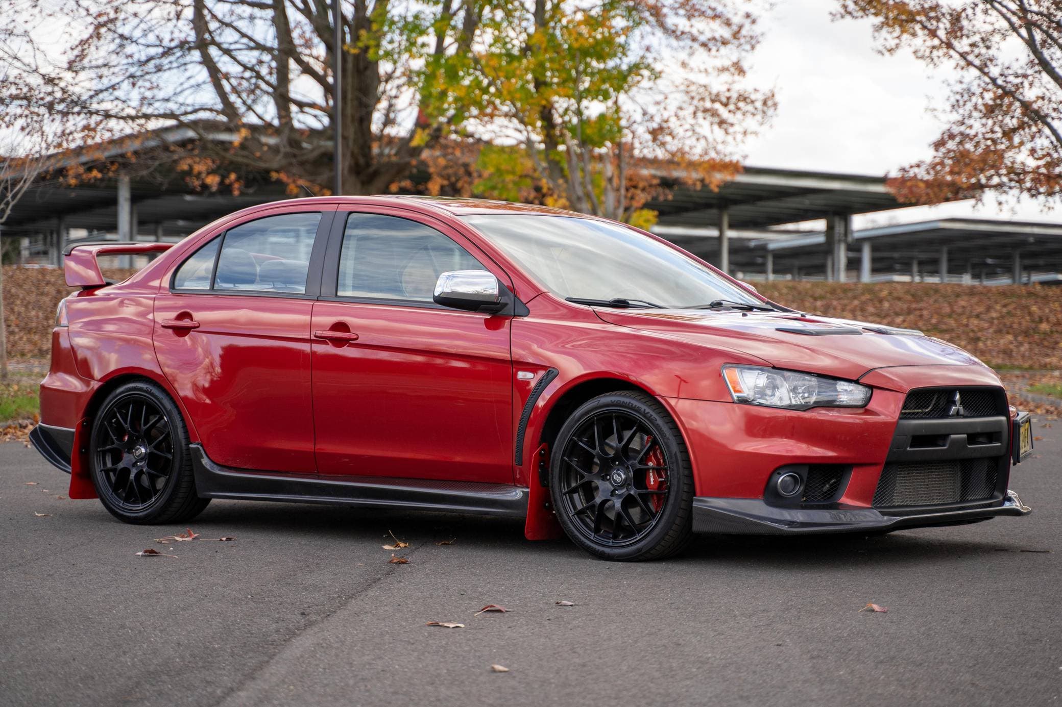 2011 Mitsubishi Lancer Evolution sold for $15,250