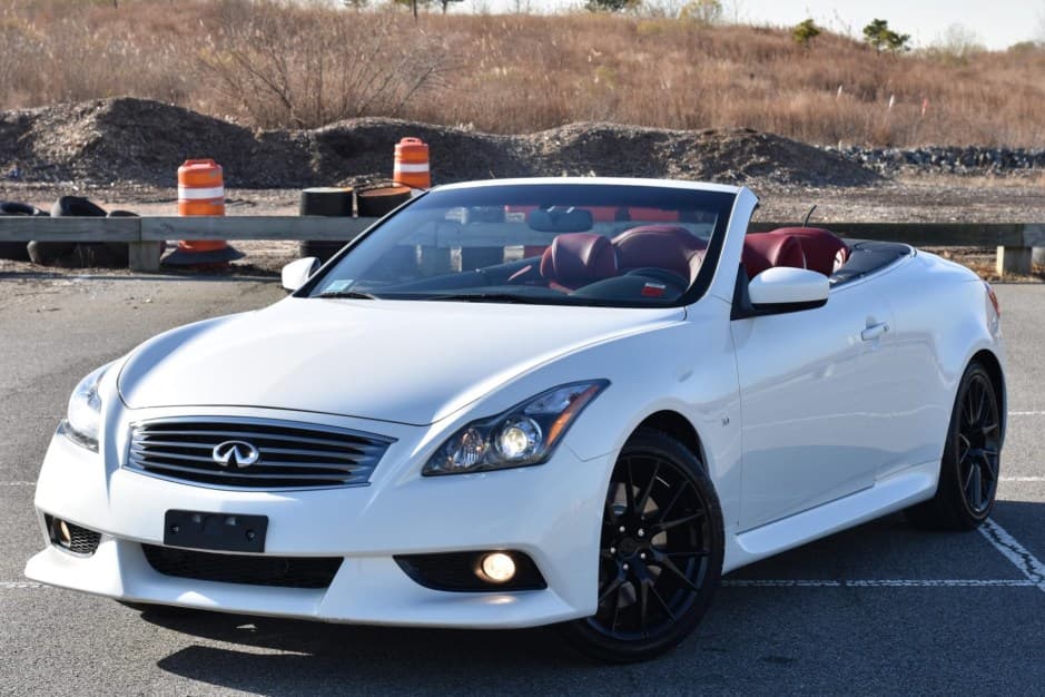 2014 Infiniti  sold for $26,150