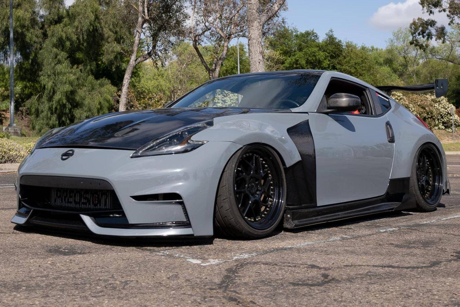 2011 Nissan 370Z sold for $26,750
