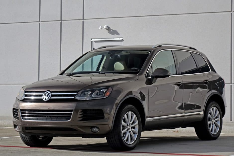 2012 Volkswagen Touareg sold for $18,950